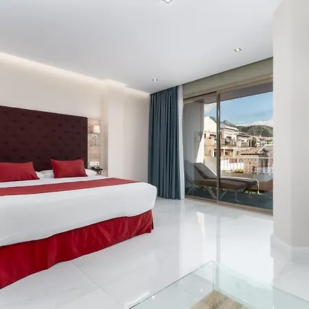 호텔 아르코스 3*