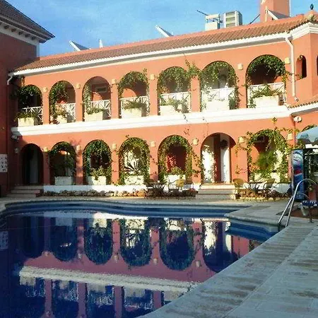 Arcos Szálloda Nerja