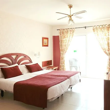 Szálloda Arcos Nerja