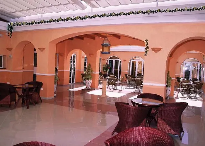 Arcos Szálloda Nerja